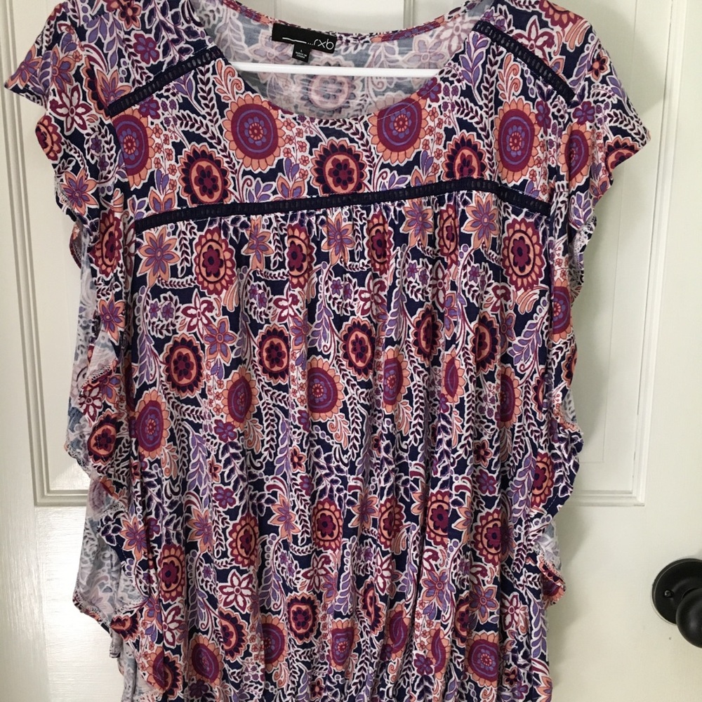 Light and flowy sleeveless top